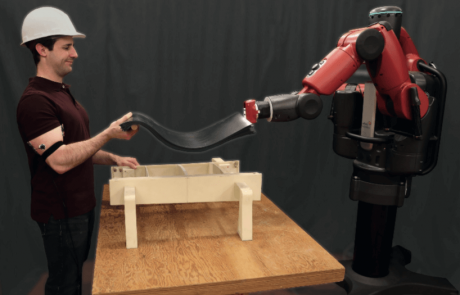 הרובוט החדש של MIT מקבל פקודות מהשרירים שלכם